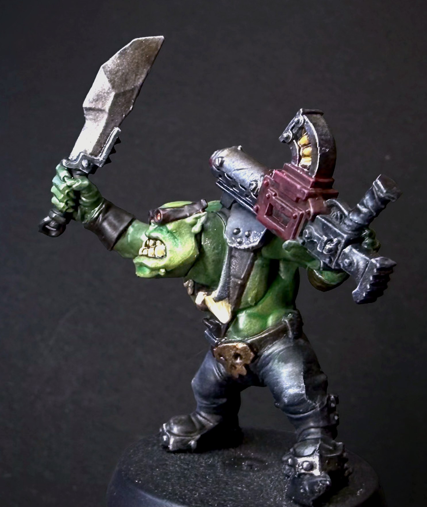 Ork Boy, Choppa, angle 2